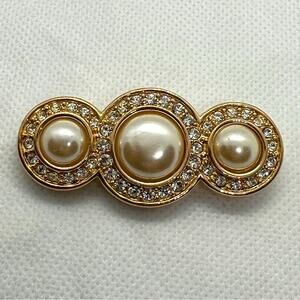 SAL Swarovski Gold Tone Faux Pearl Rhinestone Brooch Glamorous Vintage Corpcore